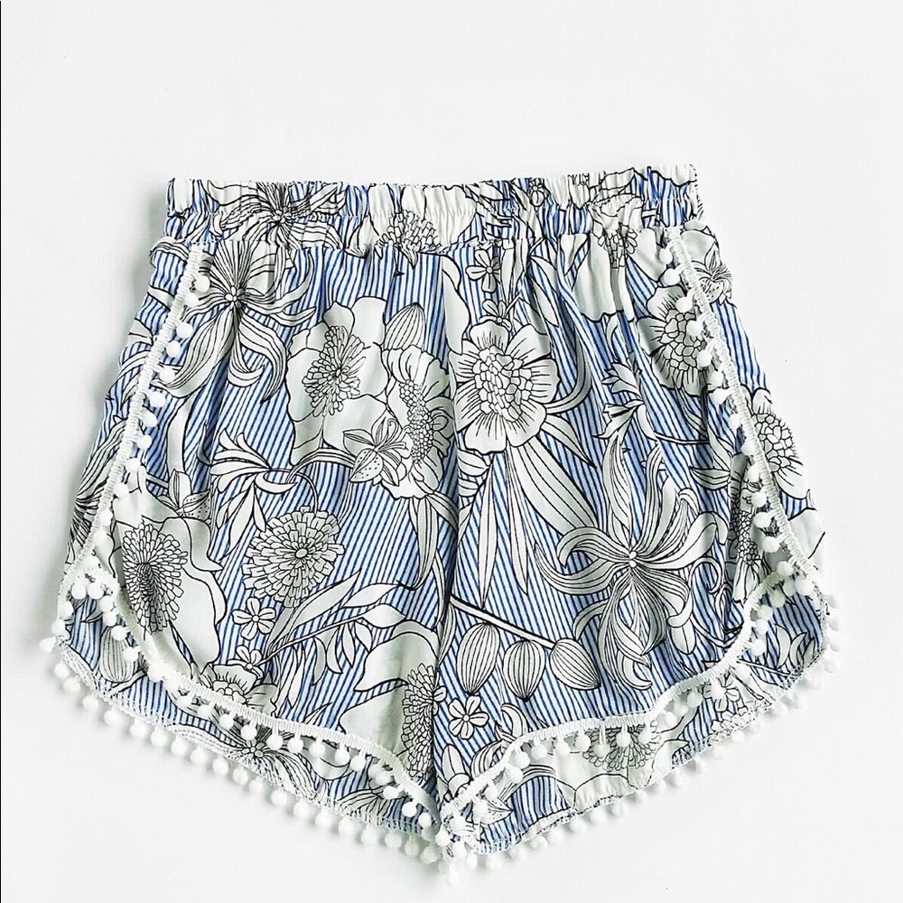 Floral Print Striped Pom Pom Trim Shorts